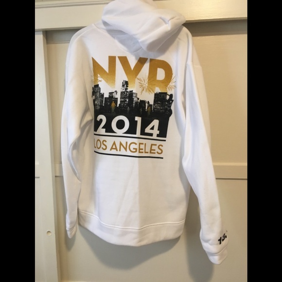 Gently worn white hoodie from LA’s New Years Race - Picture 2 of 5